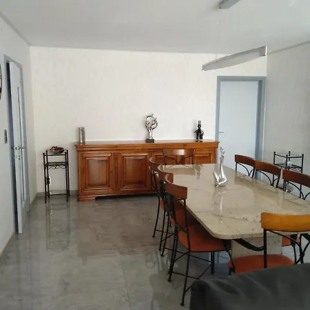 Maison Entiere 5 Adultes A 8 Personnes Verviers
