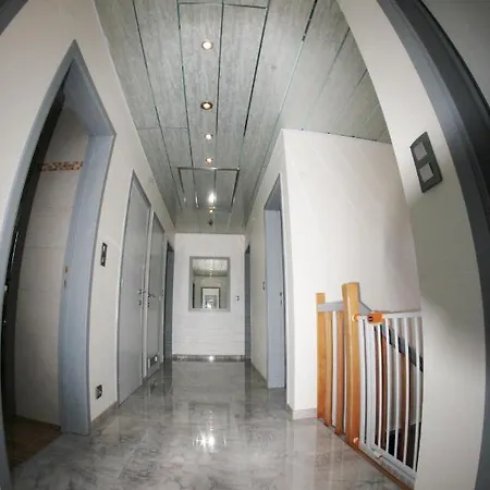 Maison Entiere 5 Adultes A 8 Personnes